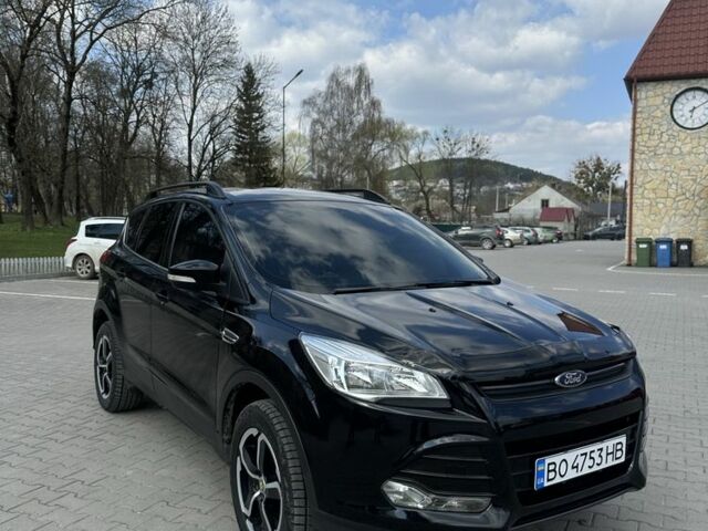 Черный Форд Куга, объемом двигателя 2 л и пробегом 87 тыс. км за 12450 $, фото 1 на Automoto.ua