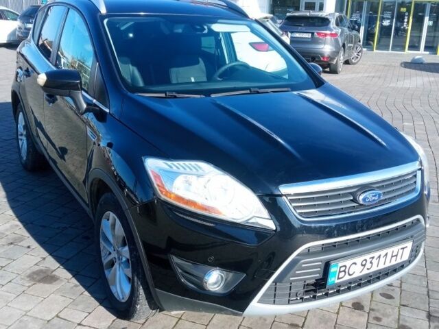 Чорний Форд Куга, об'ємом двигуна 2 л та пробігом 245 тис. км за 10400 $, фото 1 на Automoto.ua