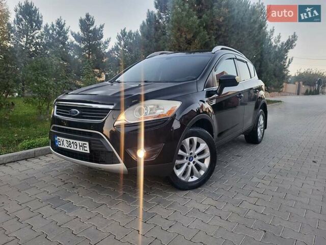 Черный Форд Куга, объемом двигателя 2 л и пробегом 291 тыс. км за 10500 $, фото 1 на Automoto.ua