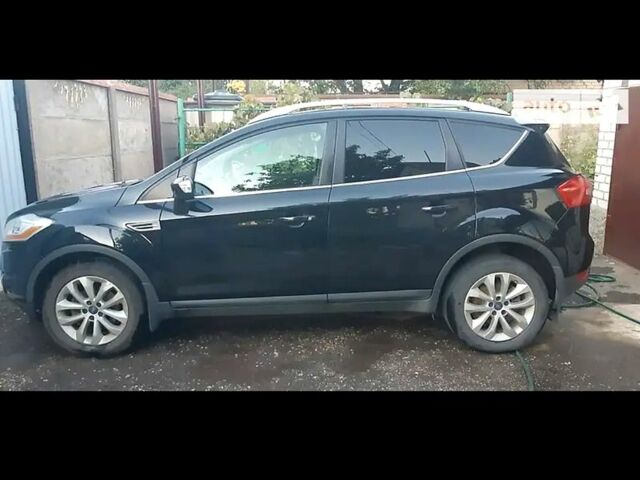 Чорний Форд Куга, об'ємом двигуна 2.5 л та пробігом 0 тис. км за 11000 $, фото 1 на Automoto.ua