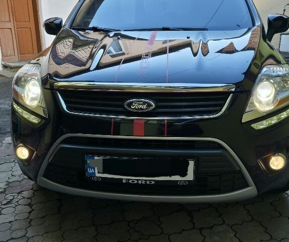 Черный Форд Куга, объемом двигателя 0 л и пробегом 215 тыс. км за 15805 $, фото 1 на Automoto.ua