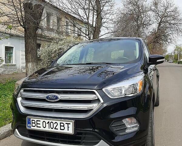 Чорний Форд Куга, об'ємом двигуна 1.5 л та пробігом 8 тис. км за 17500 $, фото 1 на Automoto.ua