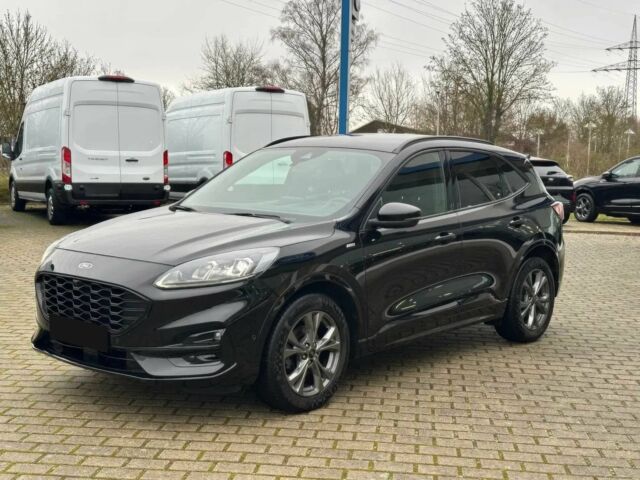 Чорний Форд Куга, об'ємом двигуна 2 л та пробігом 32 тис. км за 7800 $, фото 1 на Automoto.ua