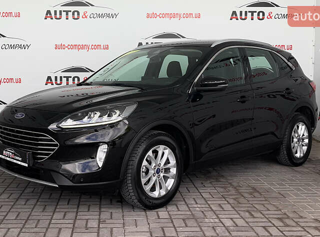 Черный Форд Куга, объемом двигателя 1.5 л и пробегом 191 тыс. км за 21950 $, фото 1 на Automoto.ua