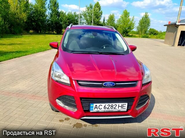 Красный Форд Куга, объемом двигателя 2 л и пробегом 139 тыс. км за 15300 $, фото 1 на Automoto.ua