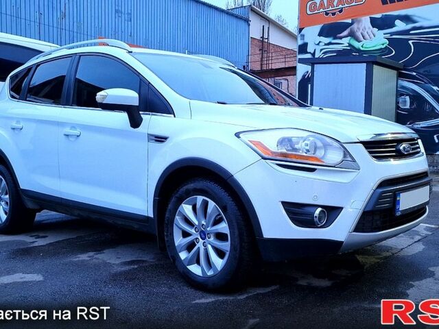 Форд Куга, объемом двигателя 25 л и пробегом 215 тыс. км за 12500 $, фото 1 на Automoto.ua