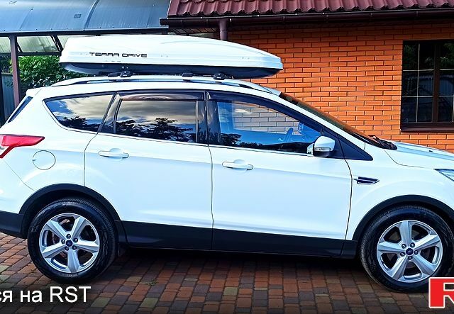 Форд Куга, объемом двигателя 2 л и пробегом 234 тыс. км за 14000 $, фото 1 на Automoto.ua