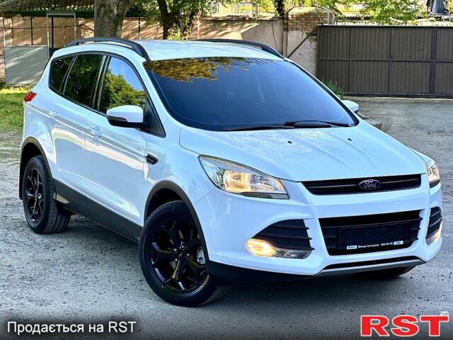 Форд Куга, объемом двигателя 2 л и пробегом 104 тыс. км за 12800 $, фото 1 на Automoto.ua