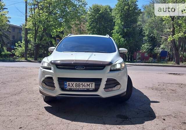 Форд Куга, объемом двигателя 2 л и пробегом 240 тыс. км за 14300 $, фото 1 на Automoto.ua