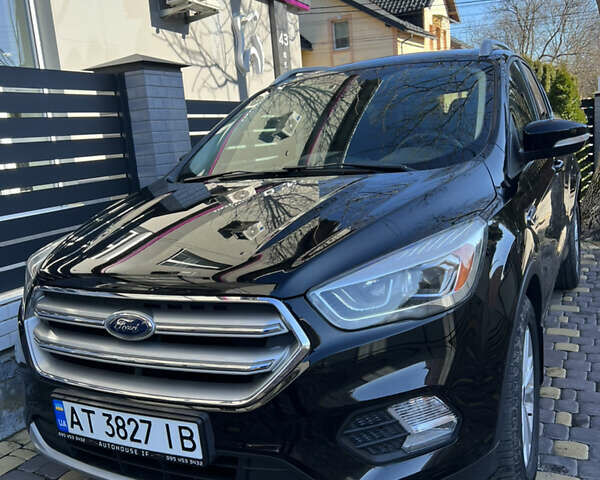 Форд Куга, об'ємом двигуна 1.5 л та пробігом 184 тис. км за 17500 $, фото 1 на Automoto.ua