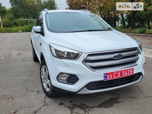 Форд Куга, объемом двигателя 2 л и пробегом 170 тыс. км за 18970 $, фото 1 на Automoto.ua