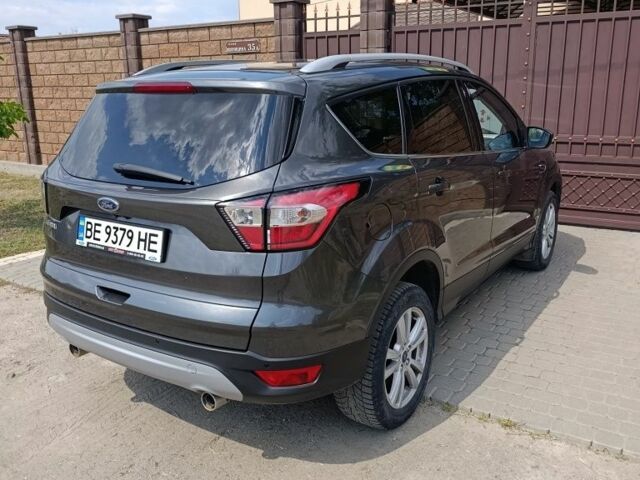 Серый Форд Куга, объемом двигателя 2 л и пробегом 82 тыс. км за 20578 $, фото 1 на Automoto.ua
