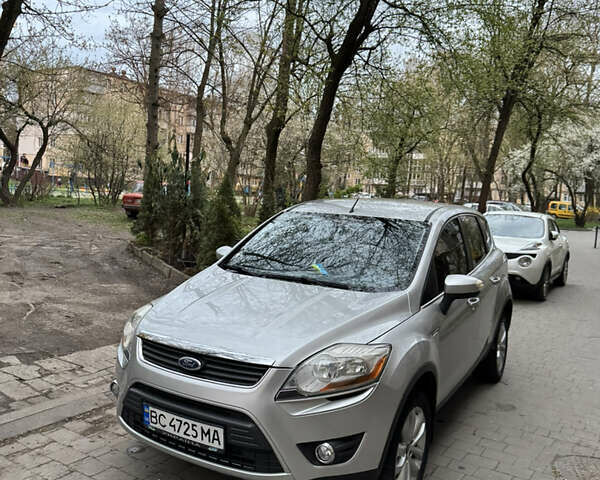 Сірий Форд Куга, об'ємом двигуна 2 л та пробігом 318 тис. км за 8700 $, фото 1 на Automoto.ua