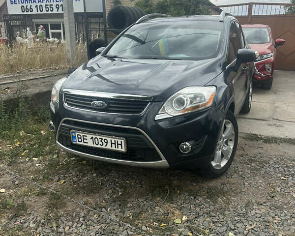 Сірий Форд Куга, об'ємом двигуна 2 л та пробігом 272 тис. км за 9999 $, фото 1 на Automoto.ua