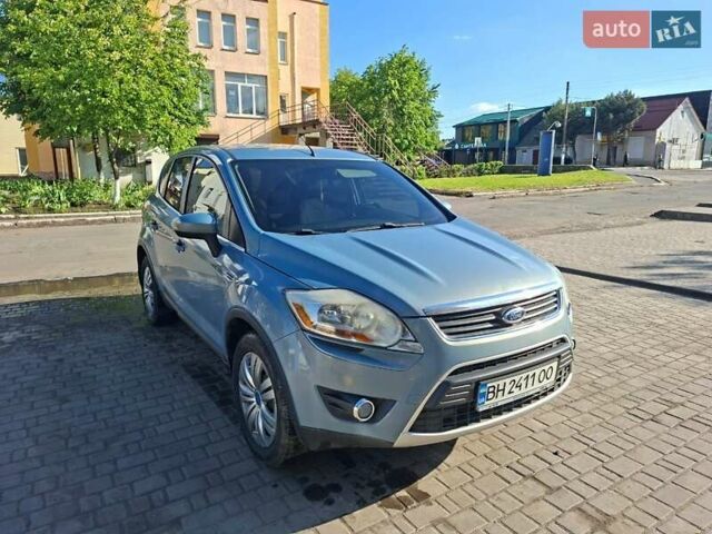 Серый Форд Куга, объемом двигателя 2 л и пробегом 249 тыс. км за 10300 $, фото 1 на Automoto.ua