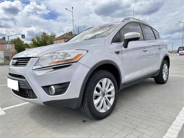 Серый Форд Куга, объемом двигателя 2.5 л и пробегом 189 тыс. км за 10800 $, фото 1 на Automoto.ua