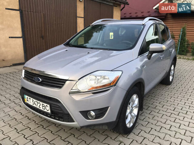 Серый Форд Куга, объемом двигателя 2 л и пробегом 245 тыс. км за 8900 $, фото 1 на Automoto.ua