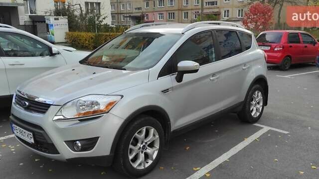 Форд Куга 2011 в Виннице на Automoto.ua Серый Форд Куга, объемом двигателя 2 л и пробегом 124 тыс. км за 10800 $, фото 1 на Automoto.ua