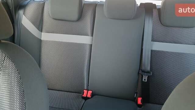 Серый Форд Куга, объемом двигателя 2 л и пробегом 213 тыс. км за 9500 $, фото 1 на Automoto.ua