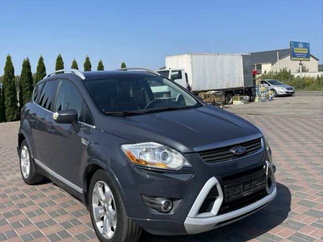 Сірий Форд Куга, об'ємом двигуна 2 л та пробігом 280 тис. км за 5954 $, фото 1 на Automoto.ua