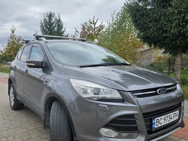Серый Форд Куга, объемом двигателя 2 л и пробегом 121 тыс. км за 13500 $, фото 1 на Automoto.ua
