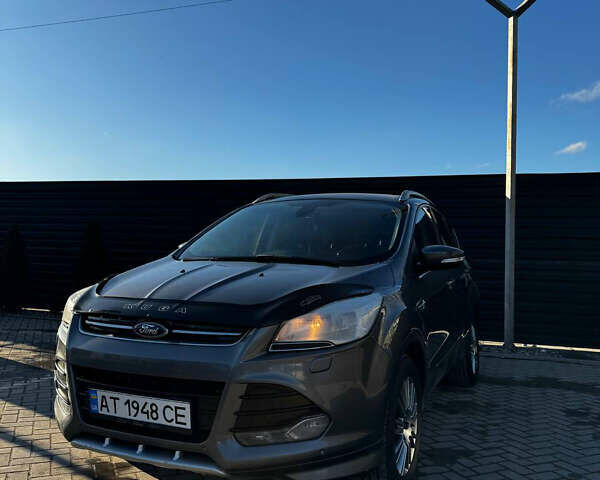 Серый Форд Куга, объемом двигателя 2 л и пробегом 227 тыс. км за 10200 $, фото 1 на Automoto.ua