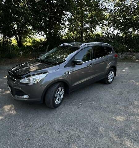 Сірий Форд Куга, об'ємом двигуна 2 л та пробігом 284 тис. км за 13200 $, фото 1 на Automoto.ua