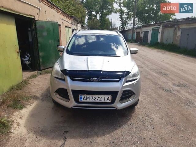 Серый Форд Куга, объемом двигателя 2 л и пробегом 230 тыс. км за 12100 $, фото 1 на Automoto.ua