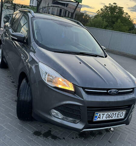 Сірий Форд Куга, об'ємом двигуна 2 л та пробігом 152 тис. км за 14500 $, фото 1 на Automoto.ua