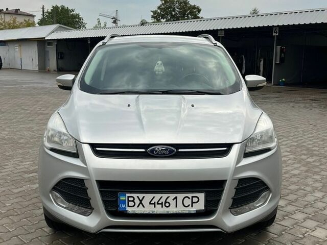 Сірий Форд Куга, об'ємом двигуна 2 л та пробігом 160 тис. км за 12600 $, фото 1 на Automoto.ua