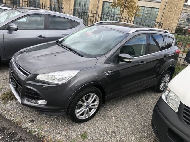 Серый Форд Куга, объемом двигателя 2 л и пробегом 142 тыс. км за 4313 $, фото 1 на Automoto.ua