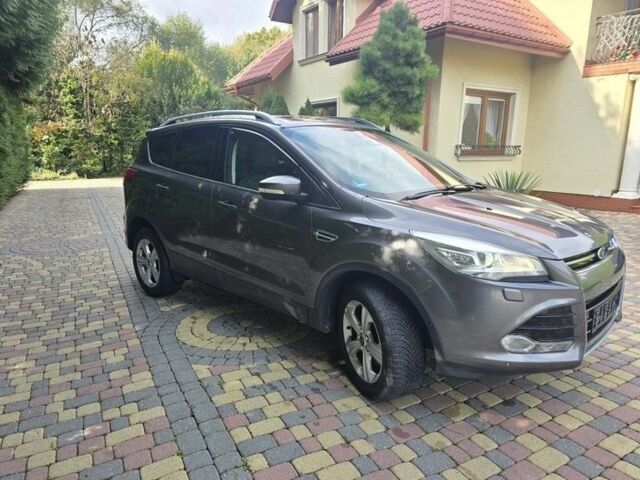 Сірий Форд Куга, об'ємом двигуна 1.6 л та пробігом 172 тис. км за 8000 $, фото 1 на Automoto.ua