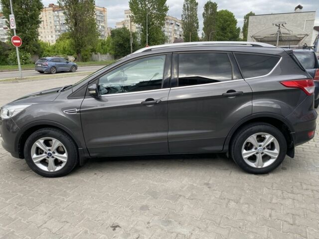 Серый Форд Куга, объемом двигателя 2 л и пробегом 162 тыс. км за 13200 $, фото 1 на Automoto.ua