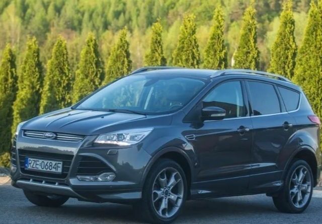 Серый Форд Куга, объемом двигателя 2 л и пробегом 170 тыс. км за 9100 $, фото 1 на Automoto.ua