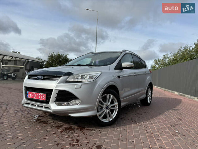 Форд Куга 2015 в Сарнах на Automoto.ua Серый Форд Куга, объемом двигателя 1.5 л и пробегом 180 тыс. км за 13800 $, фото 1 на Automoto.ua