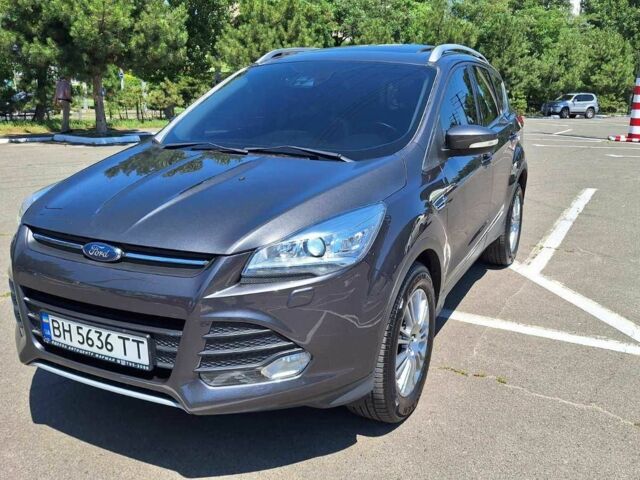 Серый Форд Куга, объемом двигателя 2 л и пробегом 145 тыс. км за 15700 $, фото 1 на Automoto.ua