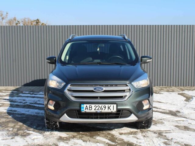 Серый Форд Куга, объемом двигателя 2 л и пробегом 120 тыс. км за 18200 $, фото 1 на Automoto.ua