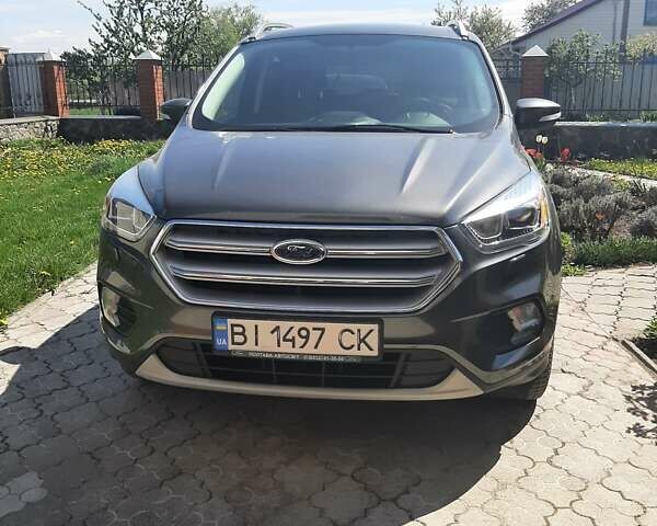 Серый Форд Куга, объемом двигателя 1.5 л и пробегом 7 тыс. км за 18000 $, фото 1 на Automoto.ua