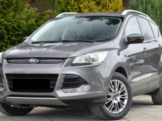 Сірий Форд Куга, об'ємом двигуна 1.5 л та пробігом 78 тис. км за 13600 $, фото 1 на Automoto.ua