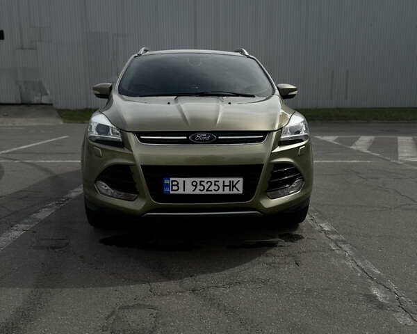 Зелений Форд Куга, об'ємом двигуна 2 л та пробігом 143 тис. км за 14000 $, фото 1 на Automoto.ua