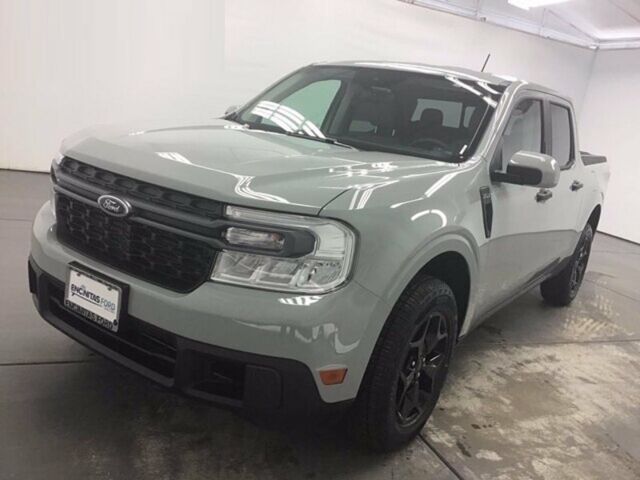 Чорний Форд Маверік, об'ємом двигуна 2 л та пробігом 0 тис. км за 54500 $, фото 1 на Automoto.ua
