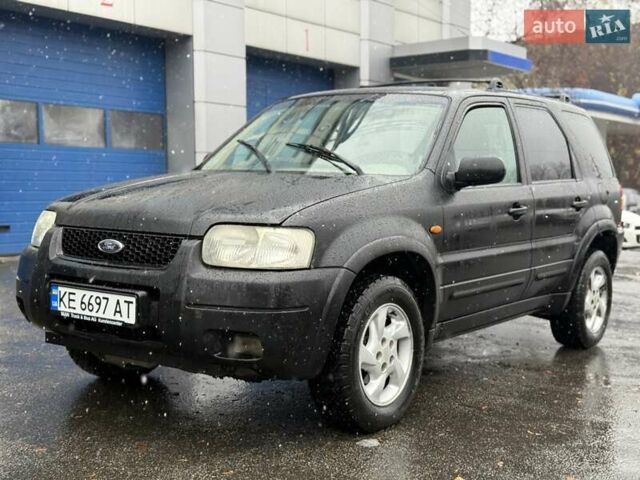 Черный Форд Маверик, объемом двигателя 2 л и пробегом 290 тыс. км за 3600 $, фото 1 на Automoto.ua