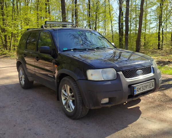 Чорний Форд Маверік, об'ємом двигуна 2 л та пробігом 50 тис. км за 5500 $, фото 1 на Automoto.ua