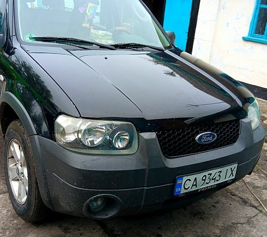 Черный Форд Маверик, объемом двигателя 2.3 л и пробегом 270 тыс. км за 3800 $, фото 1 на Automoto.ua
