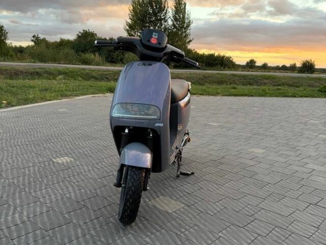 Сірий Форд Маверік, об'ємом двигуна 2 л та пробігом 48 тис. км за 26900 $, фото 1 на Automoto.ua