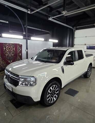 Сірий Форд Маверік, об'ємом двигуна 2 л та пробігом 20 тис. км за 35000 $, фото 1 на Automoto.ua