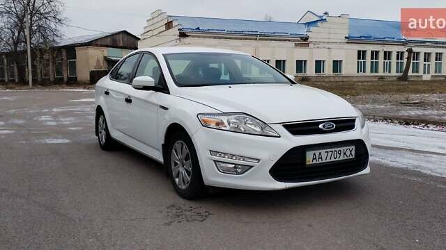 Білий Форд Мондео, об'ємом двигуна 1.6 л та пробігом 177 тис. км за 7000 $, фото 1 на Automoto.ua