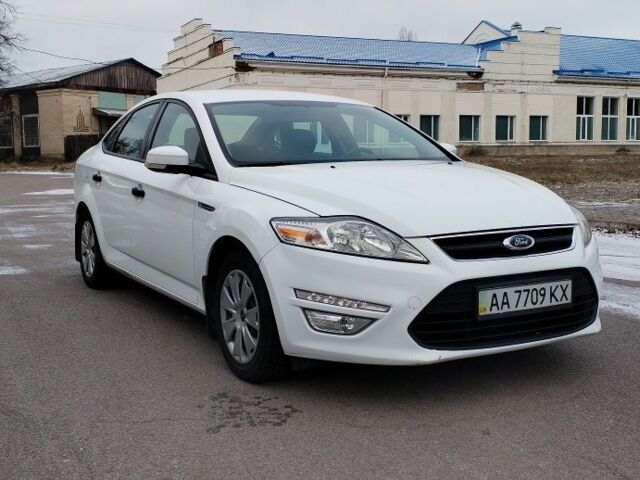 Білий Форд Мондео, об'ємом двигуна 1.6 л та пробігом 177 тис. км за 7000 $, фото 1 на Automoto.ua