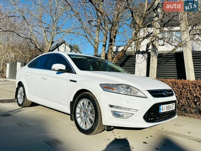 Білий Форд Мондео, об'ємом двигуна 2 л та пробігом 120 тис. км за 8500 $, фото 1 на Automoto.ua