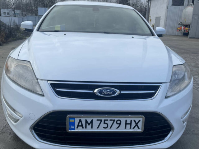 Білий Форд Мондео, об'ємом двигуна 2 л та пробігом 270 тис. км за 8000 $, фото 1 на Automoto.ua